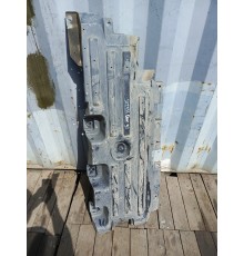 Защита антигравийная левая