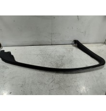 Накладка рамки стекла передняя левая внутренняя