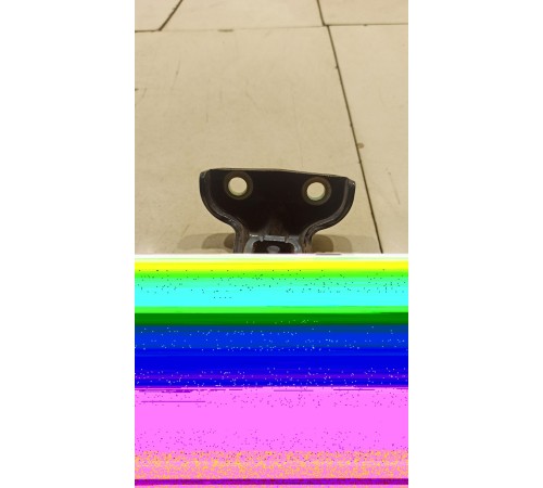 Петля двери(задняя правая верхняя)