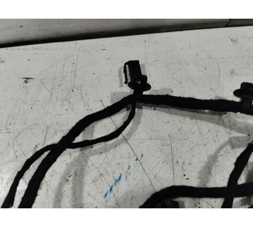 Электропроводка двери передняя левая