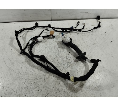 Электропроводка двери передняя левая