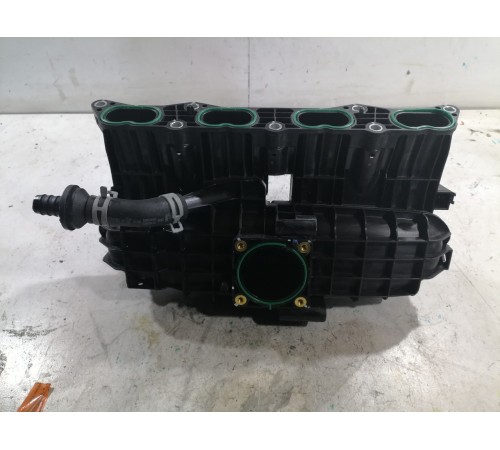 Впускной коллектор