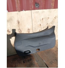 Обшивка крышки багажника