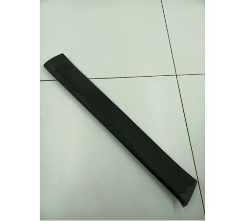 Накладка порога передняя левая