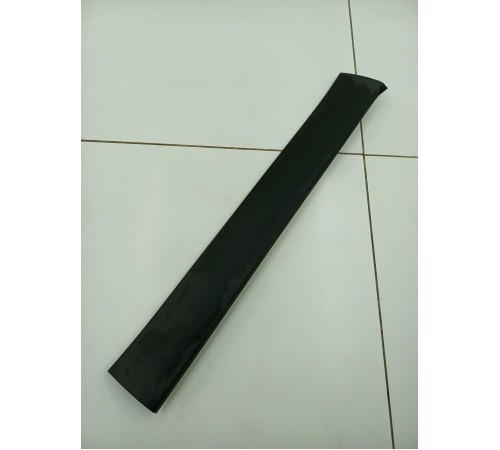 Накладка порога передняя левая