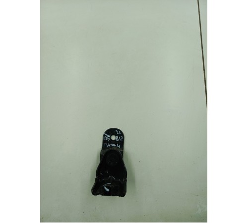 Кронштейн крепление заднего сиденья левый