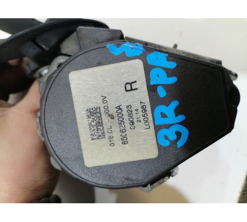 Ремень безопасности задний правый