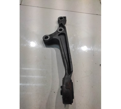 Кронштейн подвески(левый)