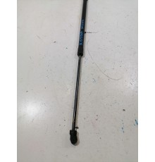 Амортизатор багажника