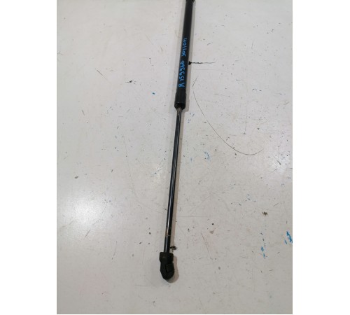 Амортизатор багажника