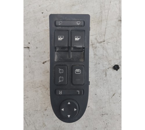 Блок управления стеклоподъемниками передний левый