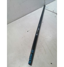 Уплотнитель стекла передний левый наружный