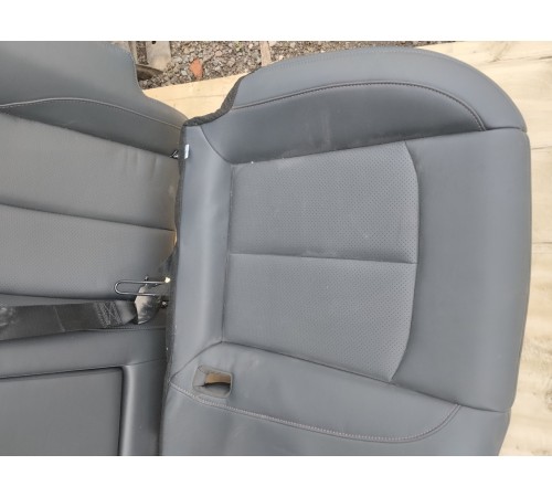 Задний ряд сидений