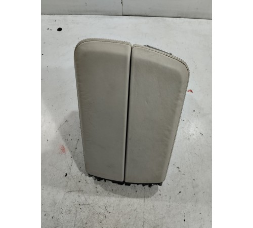 Подлокотник