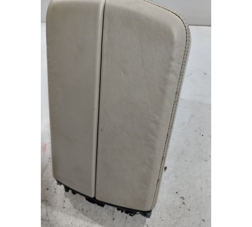 Подлокотник