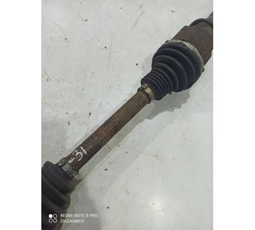 Привод (полуось) (передний, правый)
