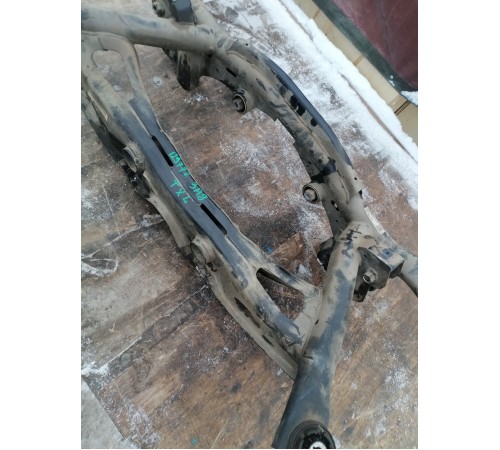 Балка подвески задняя