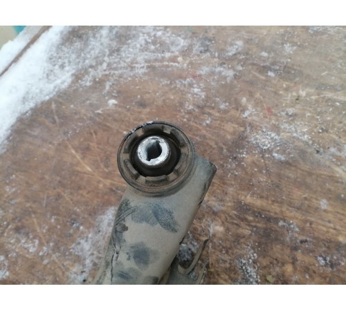 Балка подвески задняя