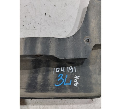 Брызговик (задний левый)