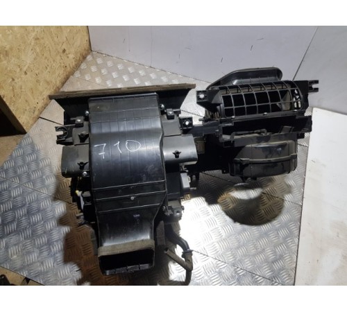 Корпус печки перед.