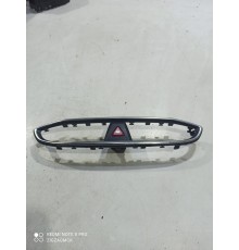 Накладка торпедо с корпусом кнопки аварийной сигнализации