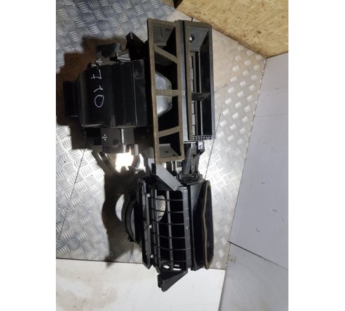 Корпус печки перед.