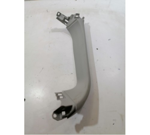 Обшивка двери крышки багажника правая