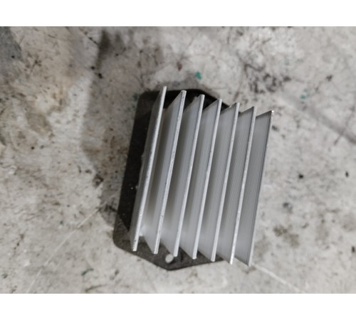 Резистор отопителя печки