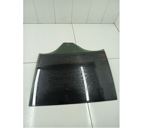 Стекло двери переднее правое