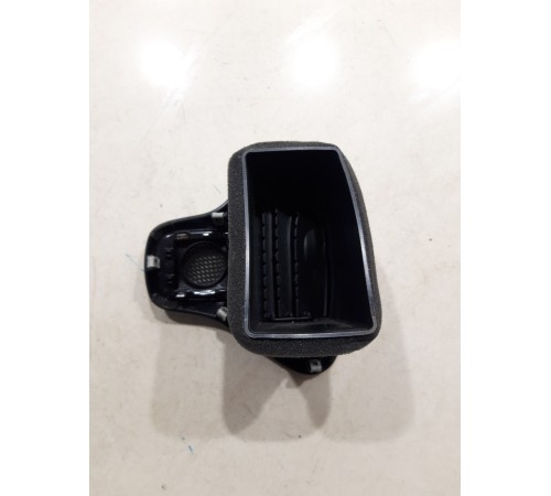 Воздушный дефлектор левый