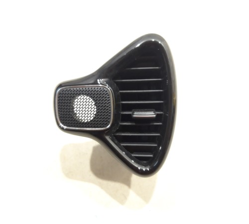 Воздушный дефлектор левый