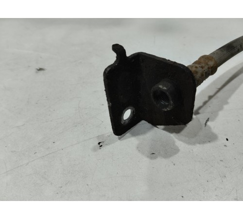 Тормозной шланг(передний правый)