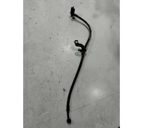 Тормозной шланг(передний правый)