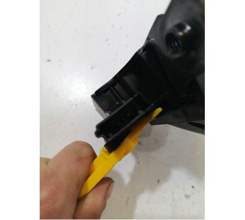 Замок багажника