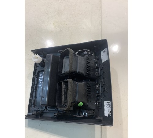 Накладка консоли задняя с дефлектором