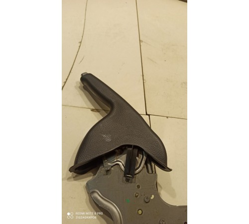 Рычаг стояночного тормоза