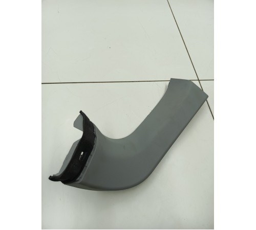 Обшивка двери крышки багажника правая