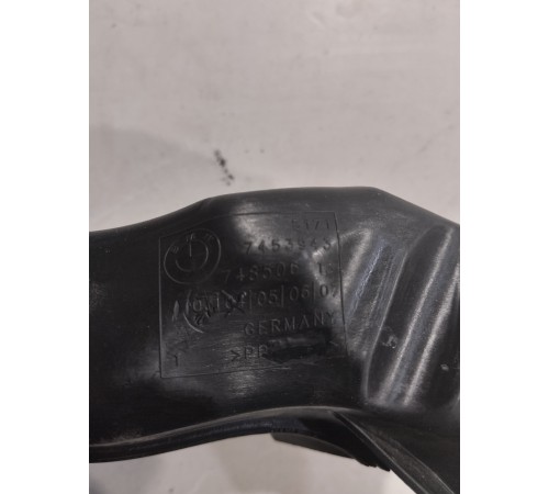 Воздуховод (левый)