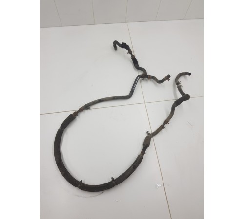 Тройник системы охлаждения с патрубками