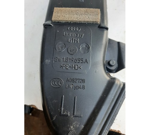 Воздуховод отопителя (печки) передний левый