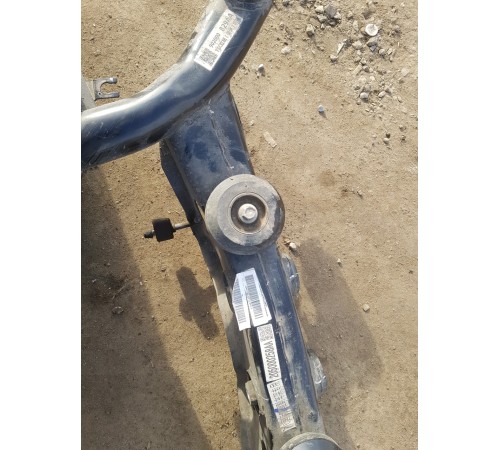 Балка подвески (подрамник) задняя