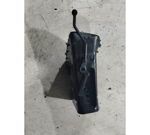 Воздушный дефлектор правый