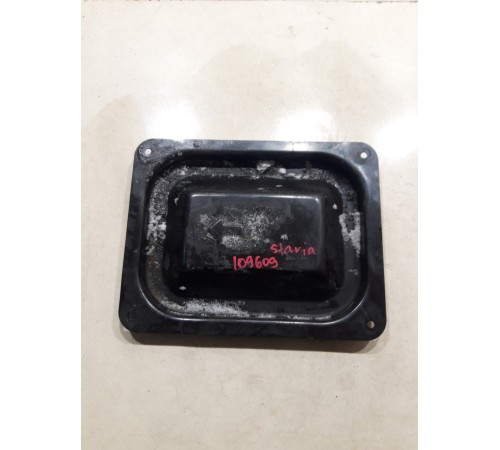 Накладка заглушка топливного бака