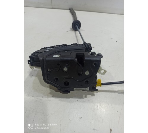 Замок двери (задний левый)