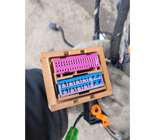 Электропроводка салона