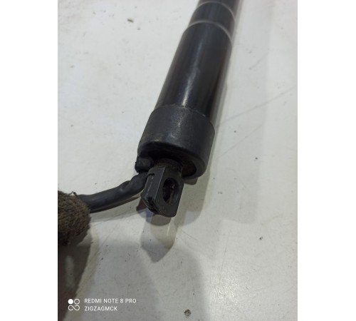 Амортизатор крышки багажника(левый)