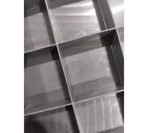 Крышка аккумулятора