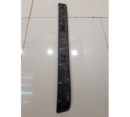 Накладка порога (передняя, левая)