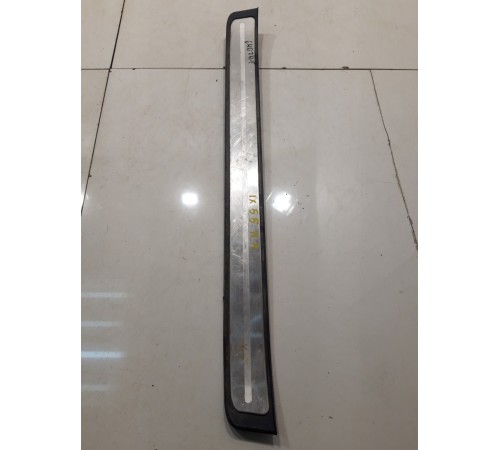 Накладка порога (передняя, левая)