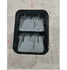 Решетка вентиляционная (левая)